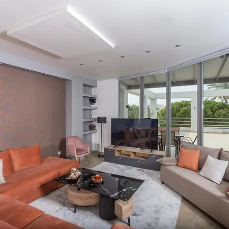 Lina's Luxury Apartment Loutraki (Corinthia)
